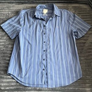 Calvin Klein Men's Classic Fit Striped Shirt